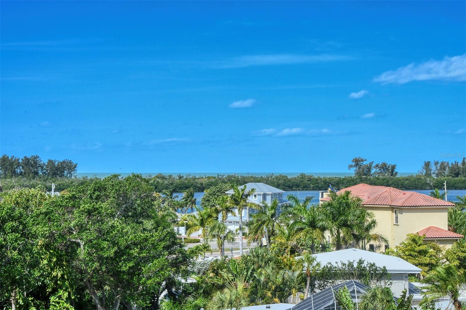 213 N WASHINGTON DR, SARASOTA, FL, 34236