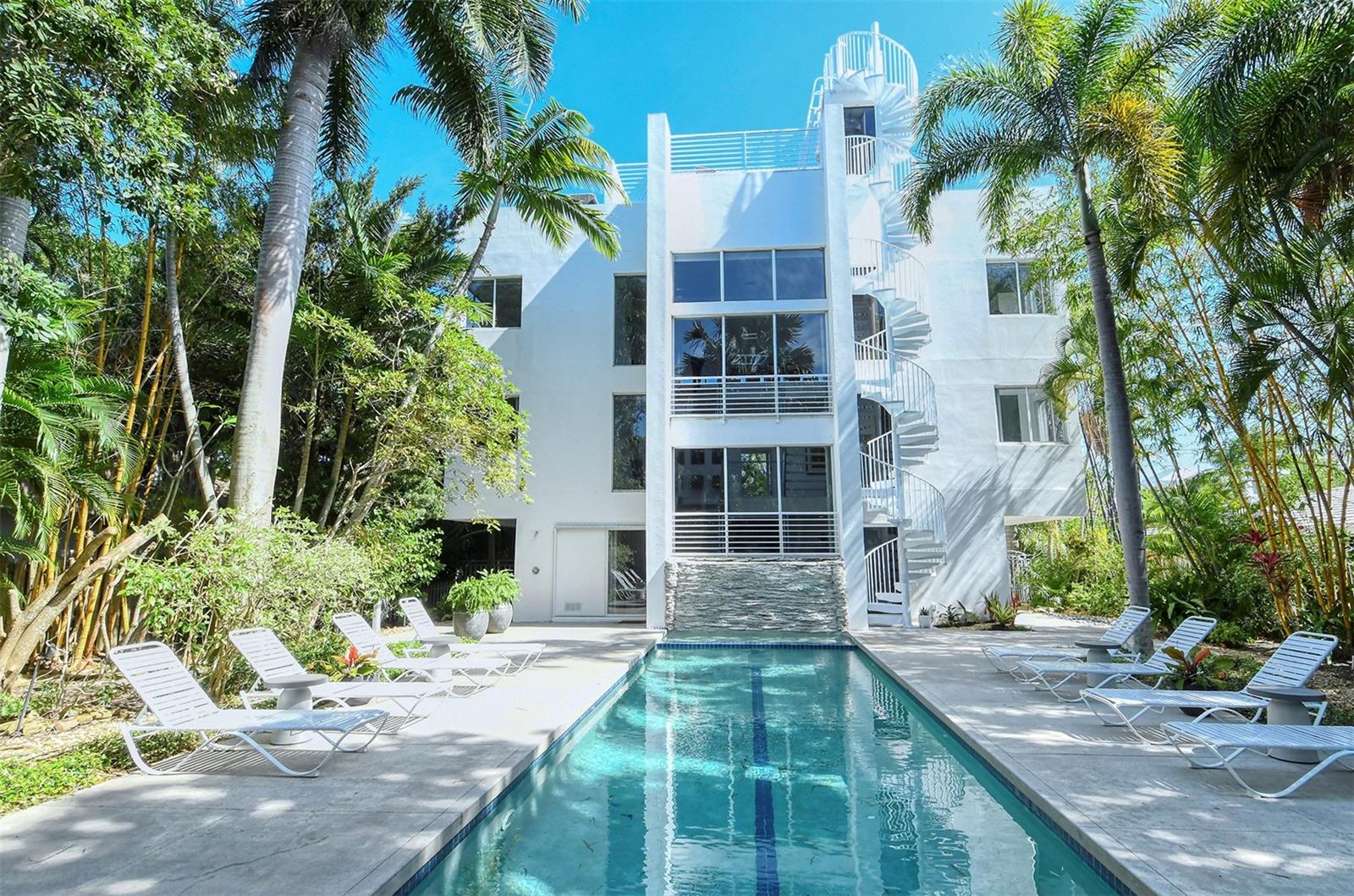 213 N WASHINGTON DR, SARASOTA, FL, 34236