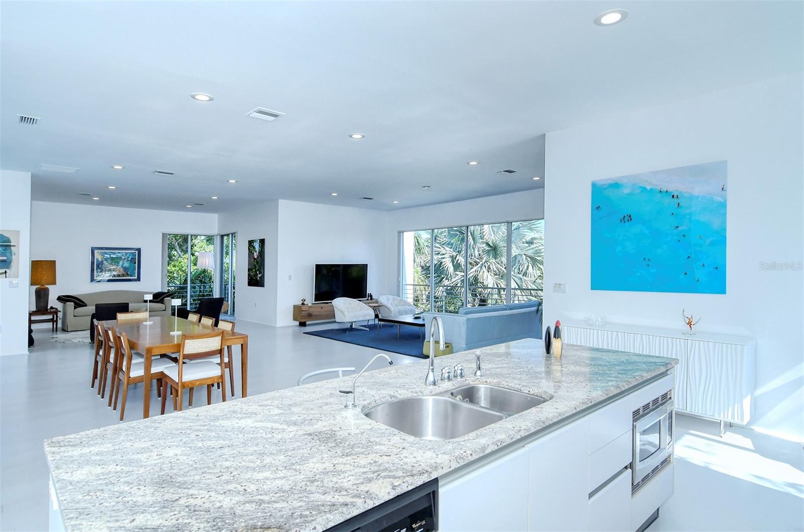 213 N WASHINGTON DR, SARASOTA, FL, 34236