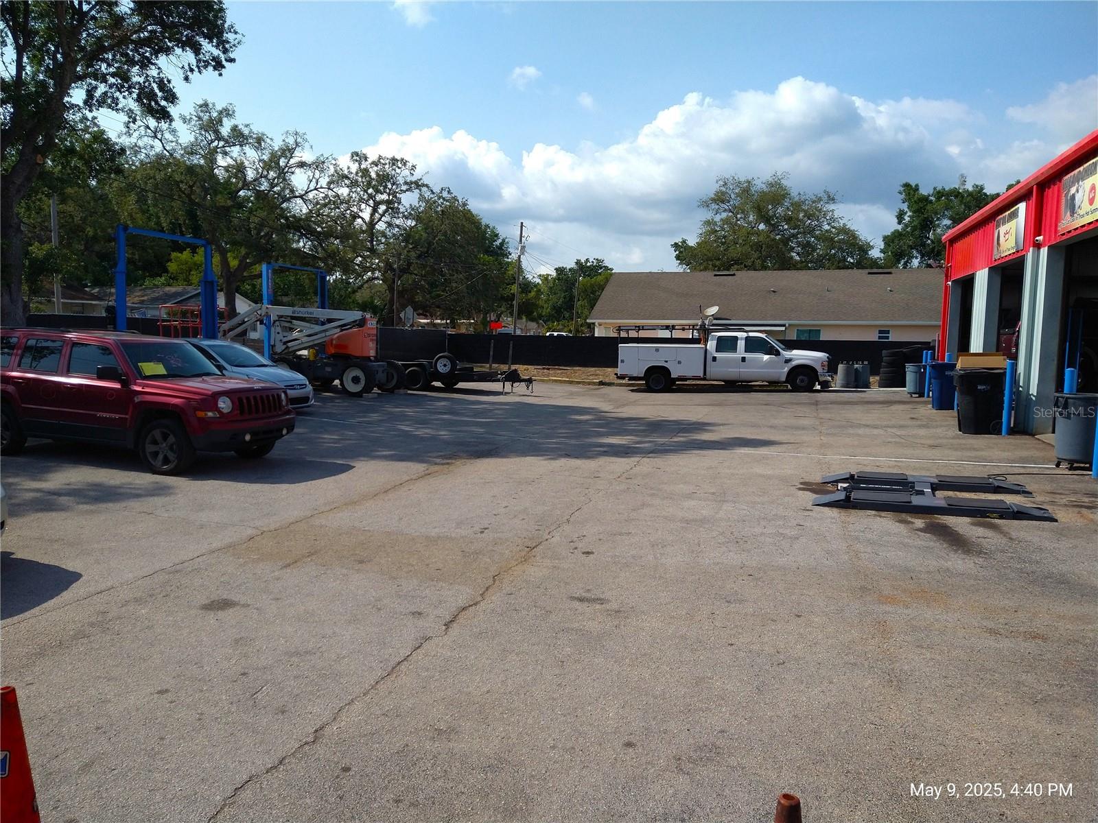 715 WEST WATERS AVE, TAMPA, FL, 33604