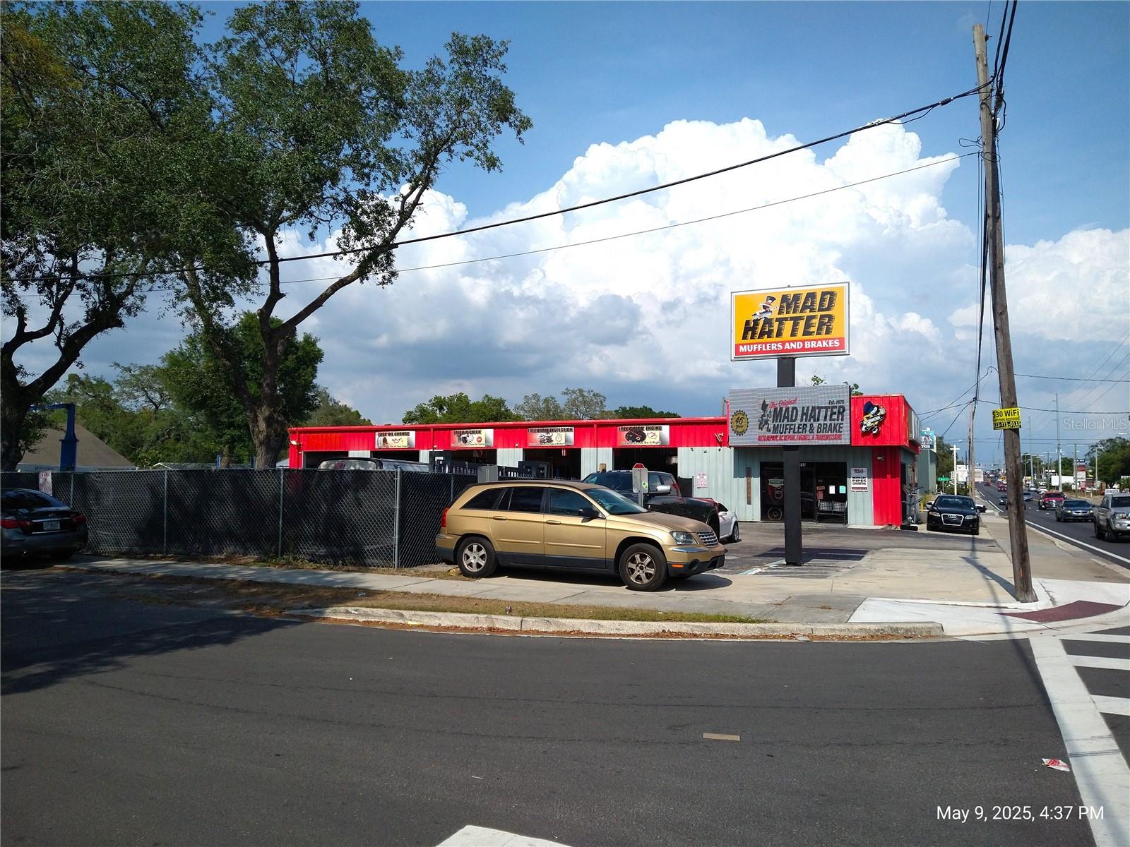 715 WEST WATERS AVE, TAMPA, FL, 33604