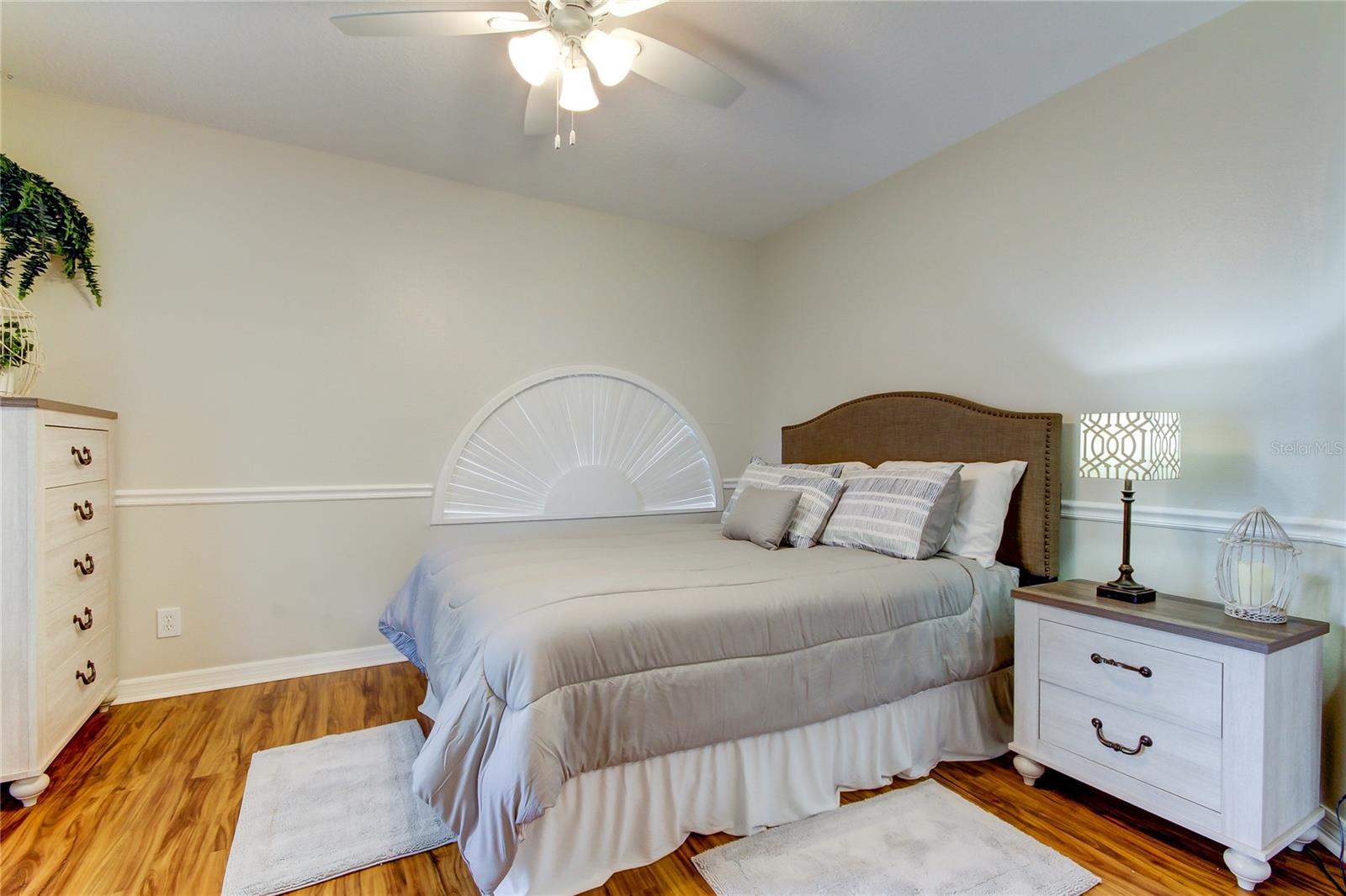 1205 N BAYSHORE DR, SAFETY HARBOR, FL, 34695