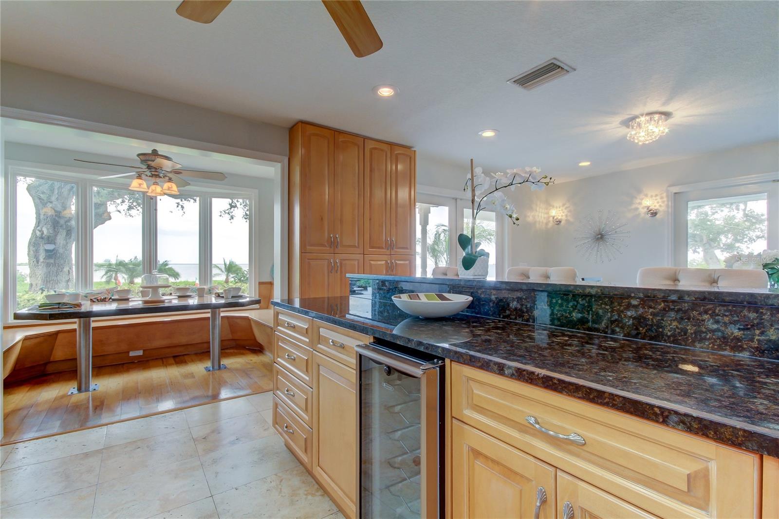 1205 N BAYSHORE DR, SAFETY HARBOR, FL, 34695