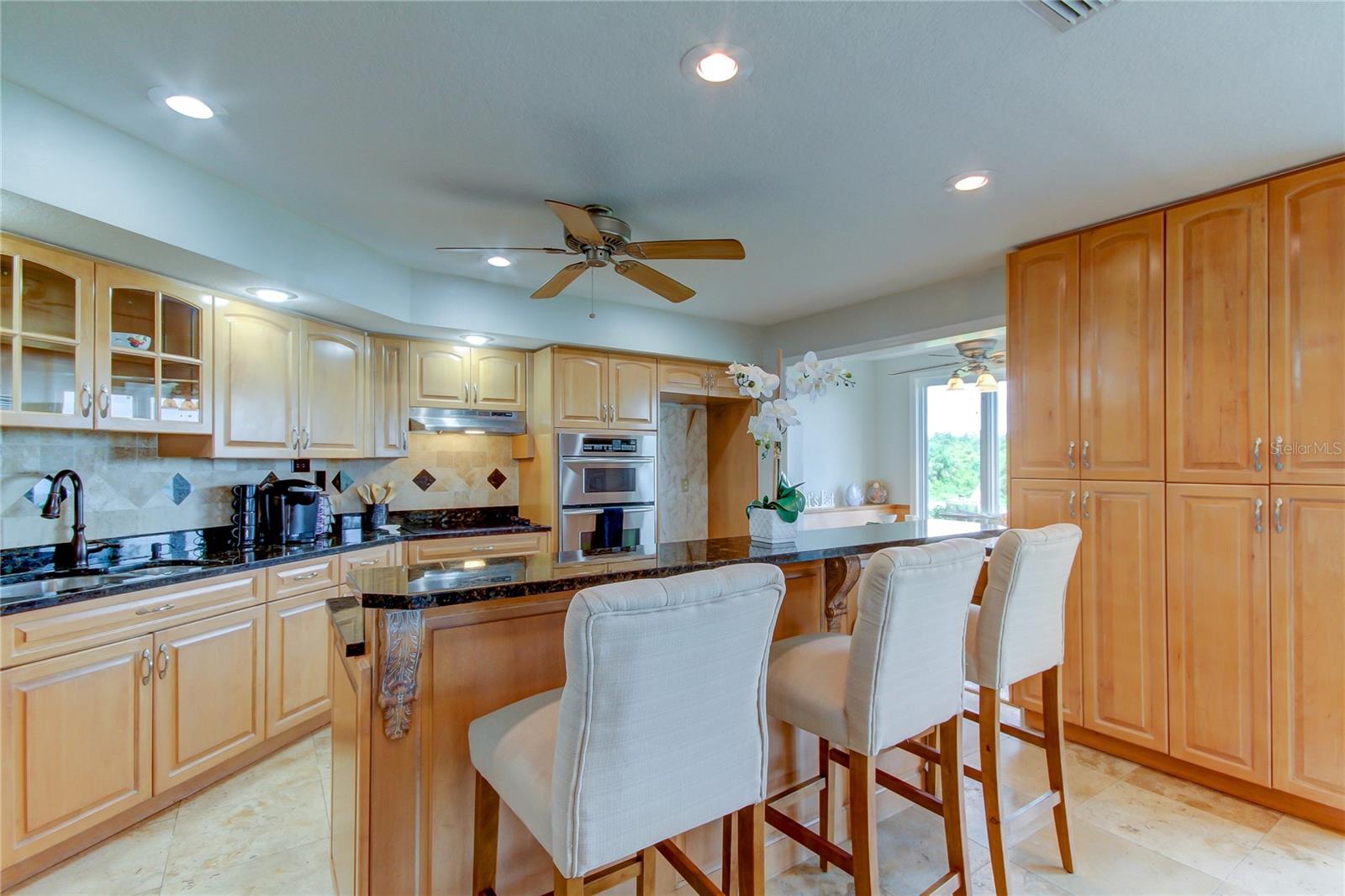 1205 N BAYSHORE DR, SAFETY HARBOR, FL, 34695