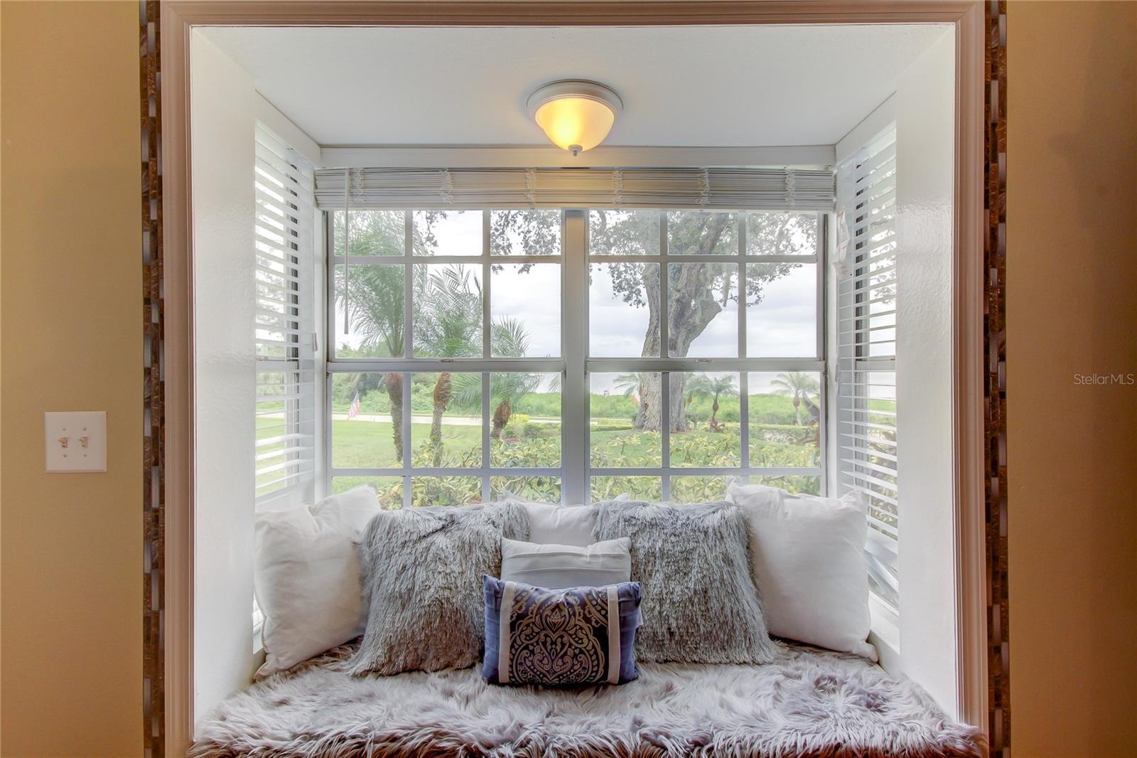 1205 N BAYSHORE DR, SAFETY HARBOR, FL, 34695
