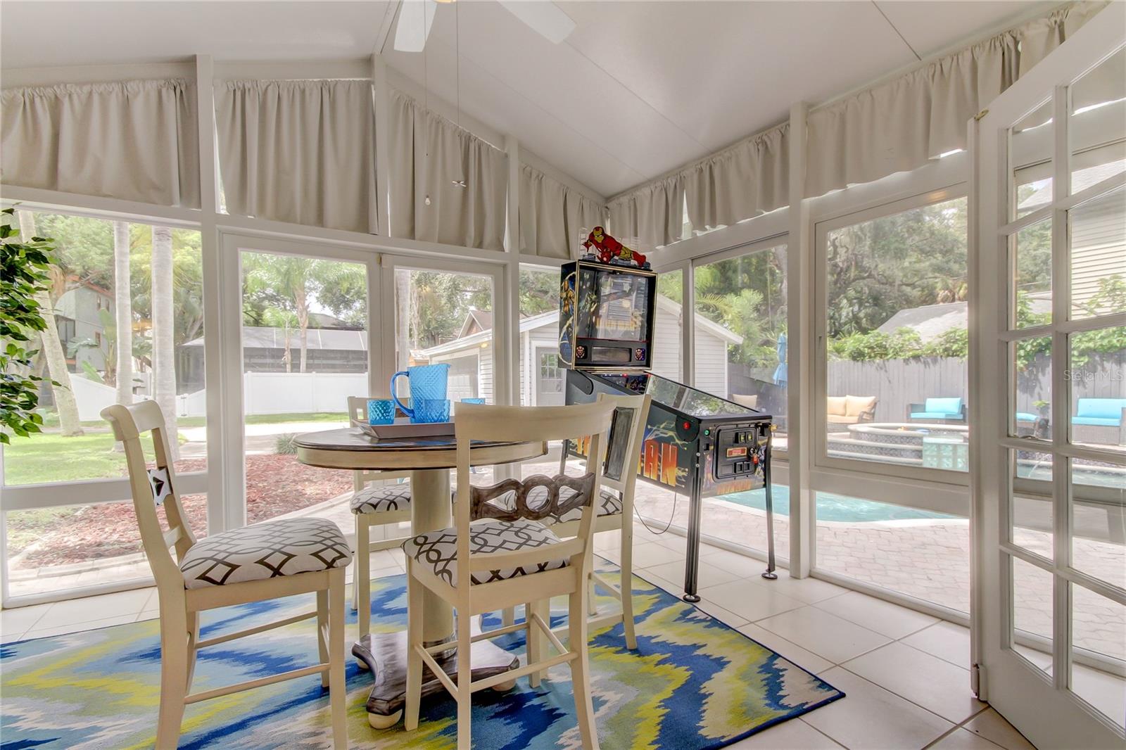 1205 N BAYSHORE DR, SAFETY HARBOR, FL, 34695