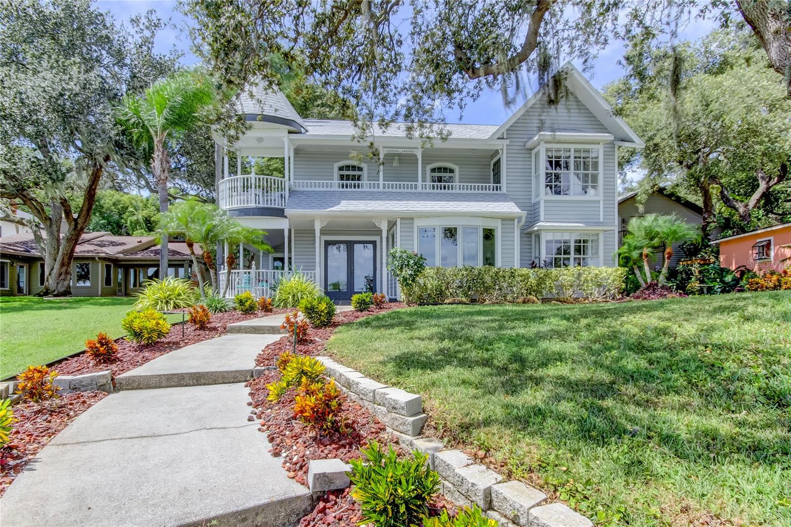1205 N BAYSHORE DR, SAFETY HARBOR, FL, 34695