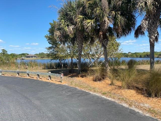 8053 CAROLINE DR, PORT CHARLOTTE, FL, 33981