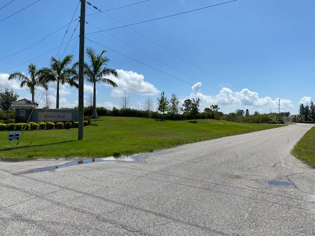 8053 CAROLINE DR, PORT CHARLOTTE, FL, 33981