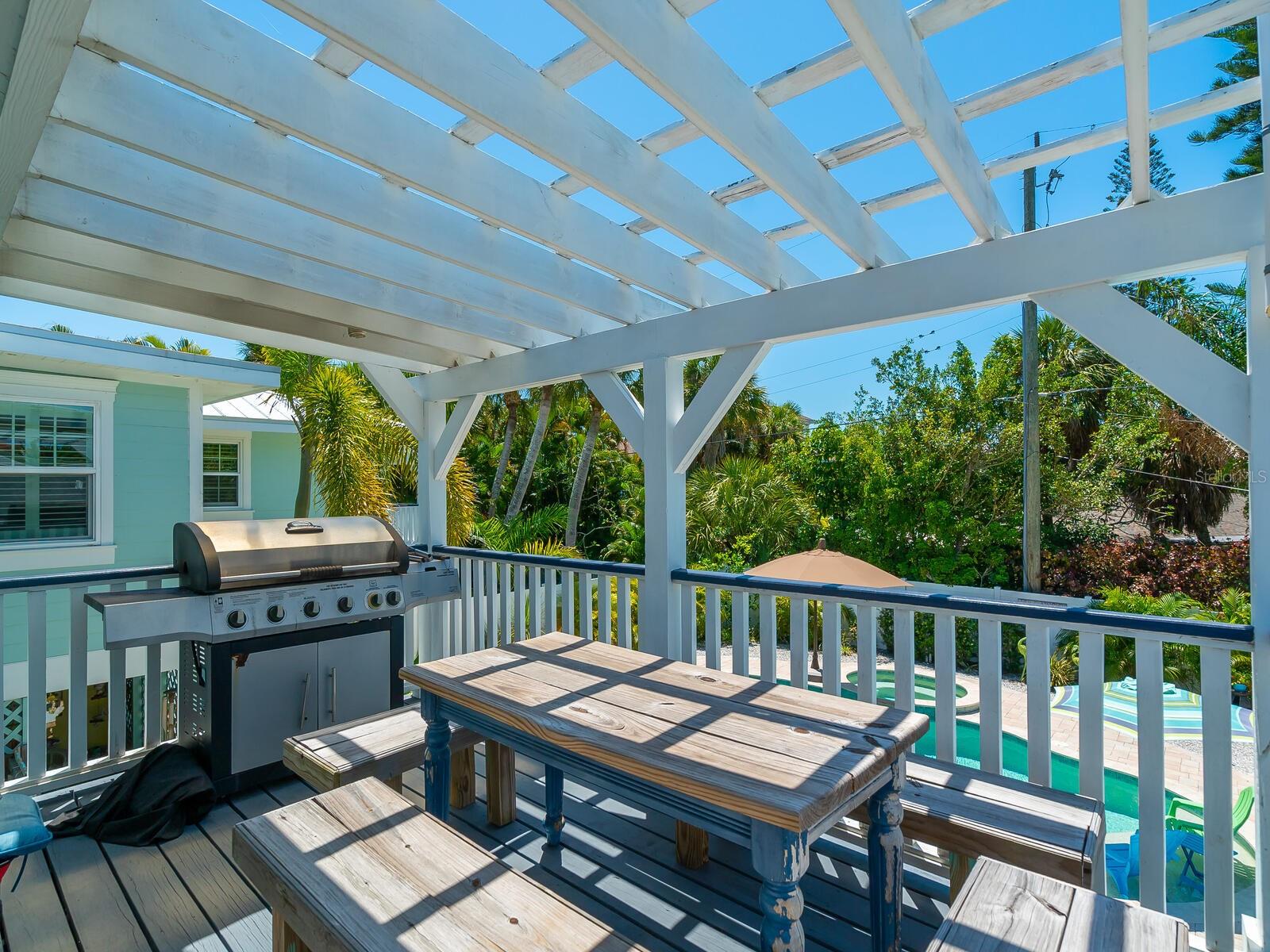 305 57TH ST #A, HOLMES BEACH, FL, 34217