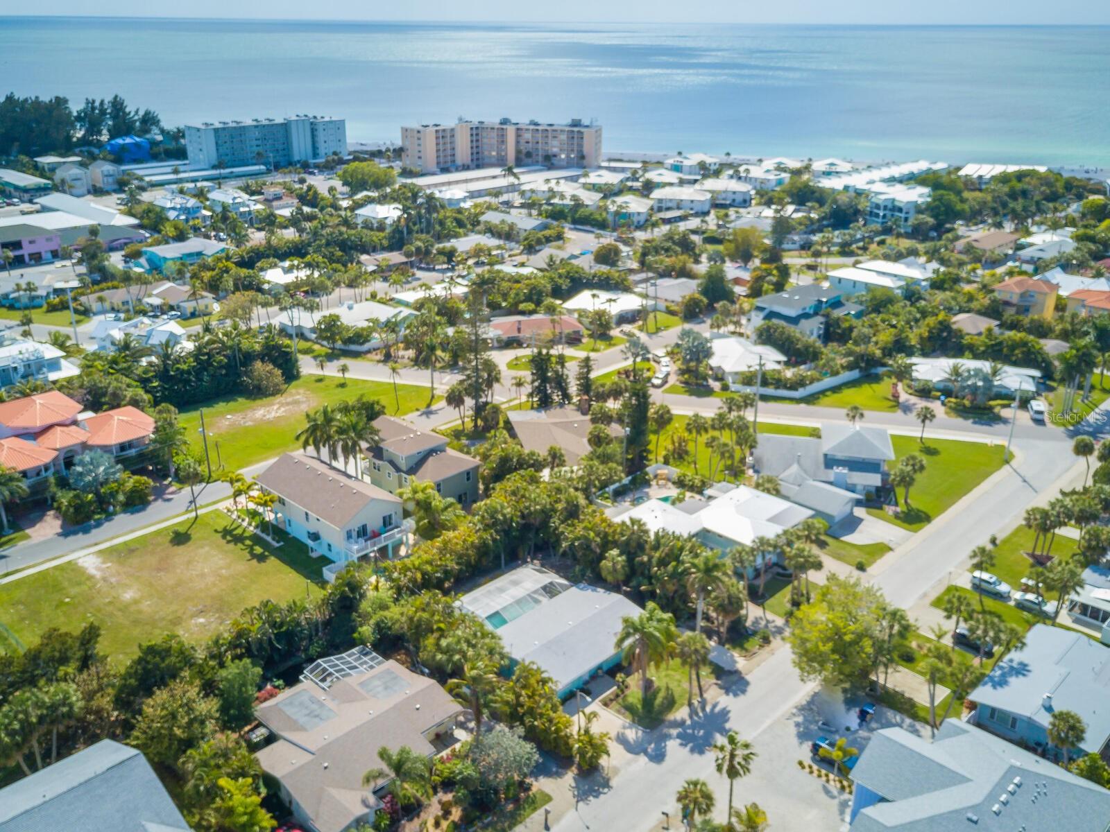 305 57TH ST #A, HOLMES BEACH, FL, 34217