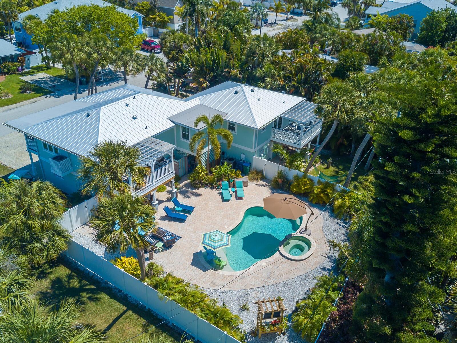 305 57TH ST #A, HOLMES BEACH, FL, 34217