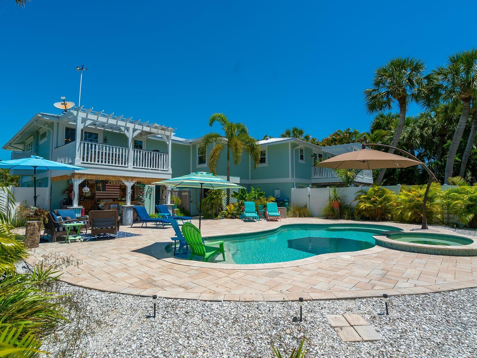 305 57TH ST #A, HOLMES BEACH, FL, 34217