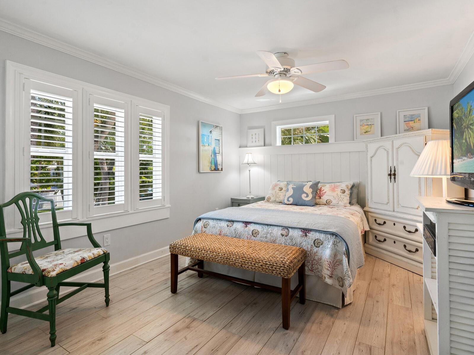 305 57TH ST #A, HOLMES BEACH, FL, 34217