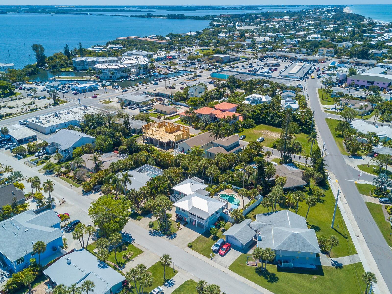 305 57TH ST #A, HOLMES BEACH, FL, 34217