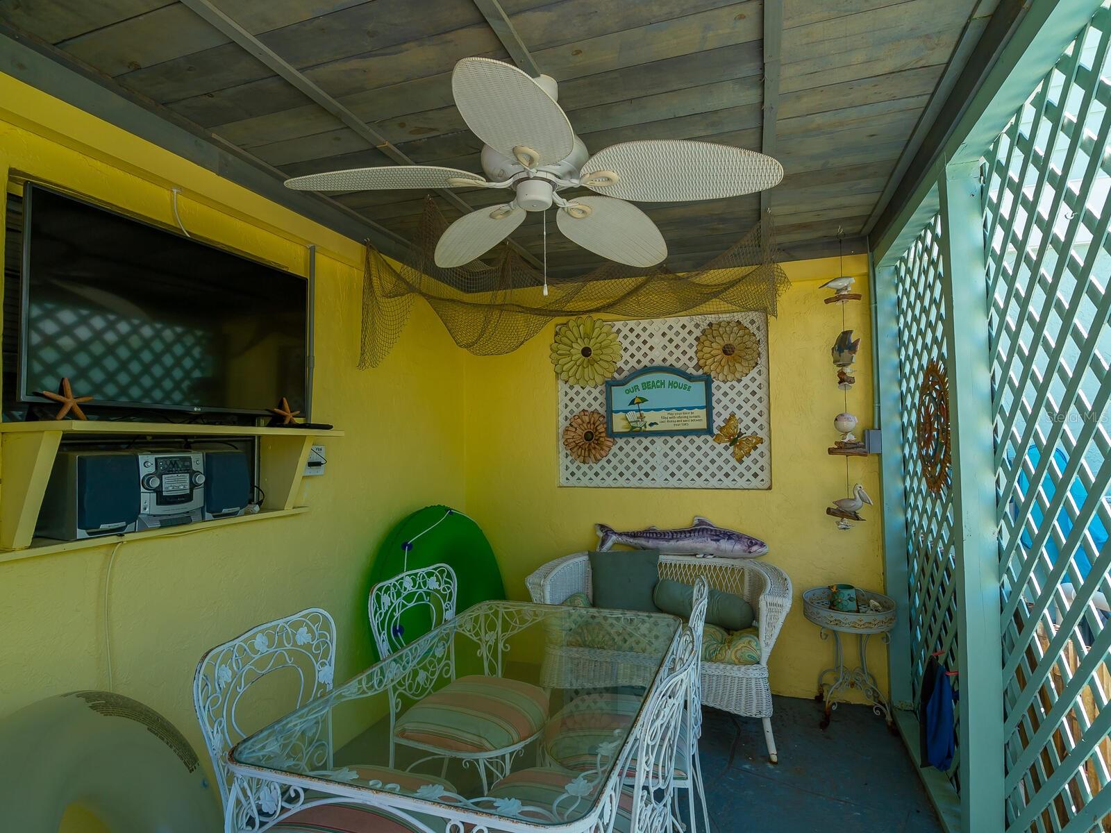 305 57TH ST #A, HOLMES BEACH, FL, 34217