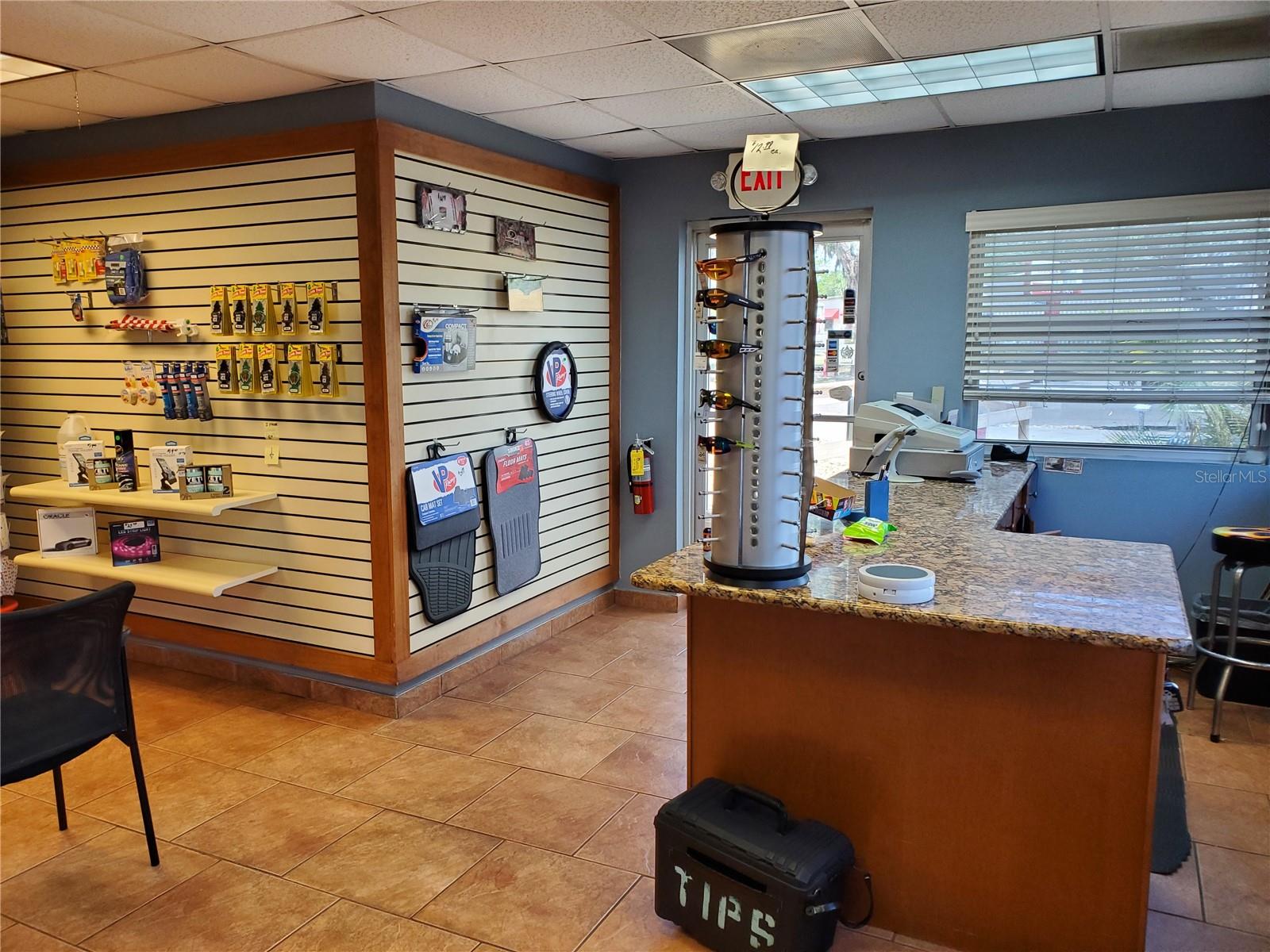 4732 TAMIAMI TRAIL, PORT CHARLOTTE, FL, 33980