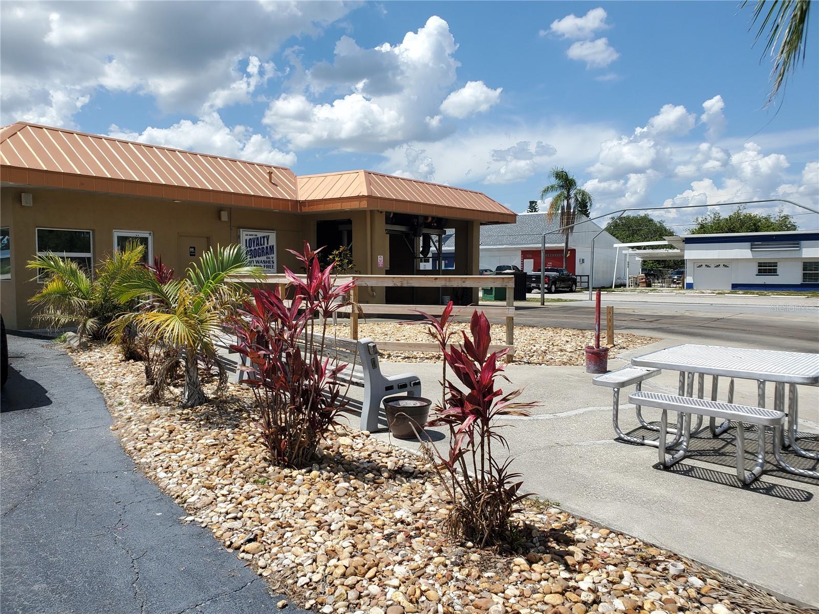 4732 TAMIAMI TRAIL, PORT CHARLOTTE, FL, 33980