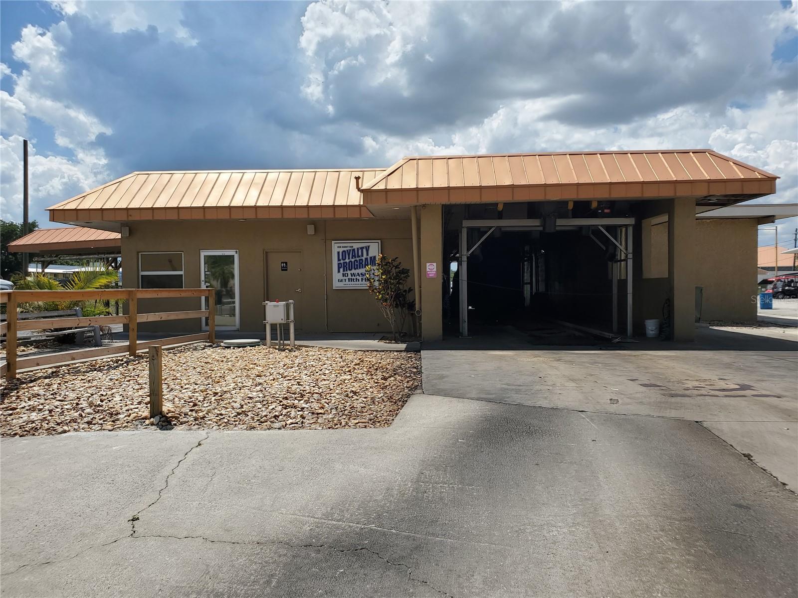 4732 TAMIAMI TRAIL, PORT CHARLOTTE, FL, 33980