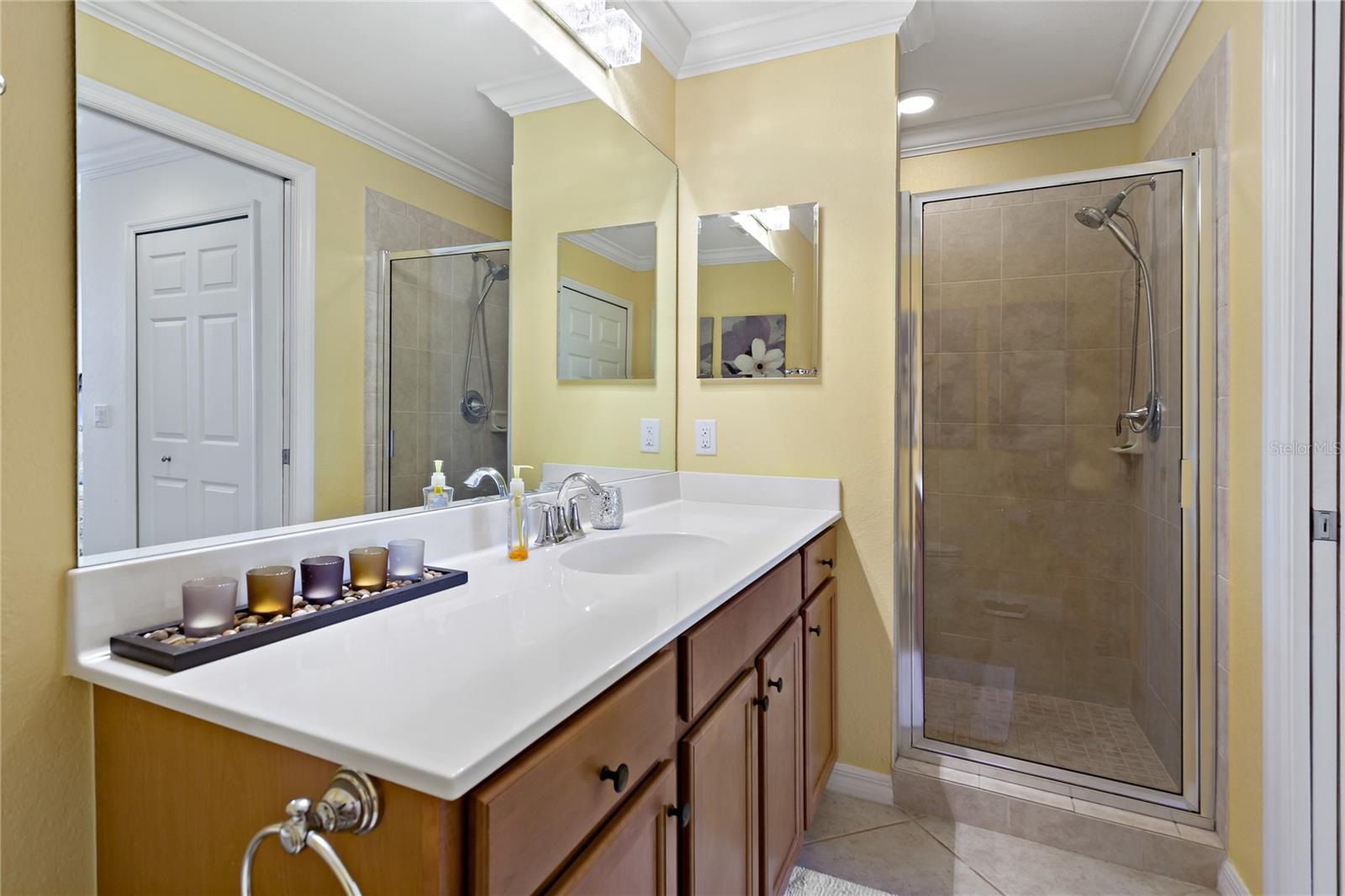 7015 RIVER HAMMOCK DR #208, BRADENTON, FL, 34212