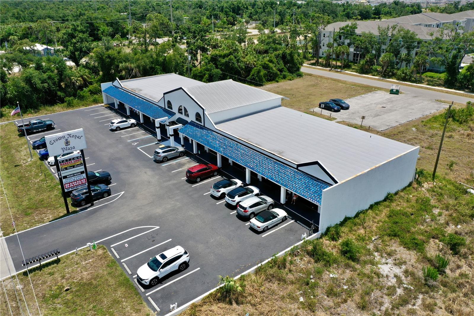 675 TAMIAMI TRL, PORT CHARLOTTE, FL, 33953