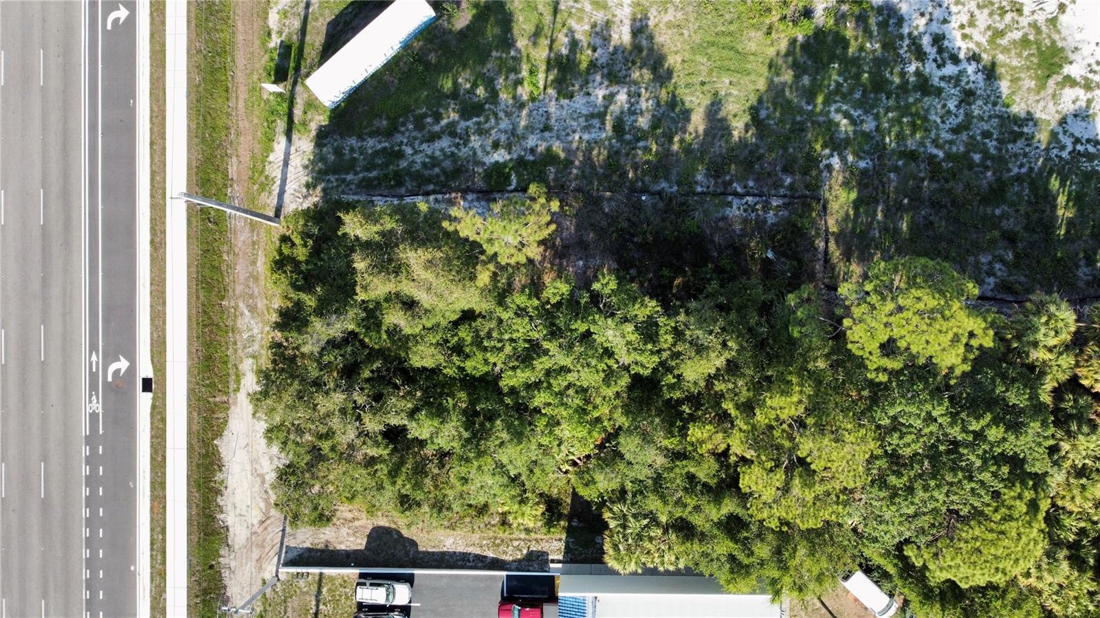 675 TAMIAMI TRL, PORT CHARLOTTE, FL, 33953