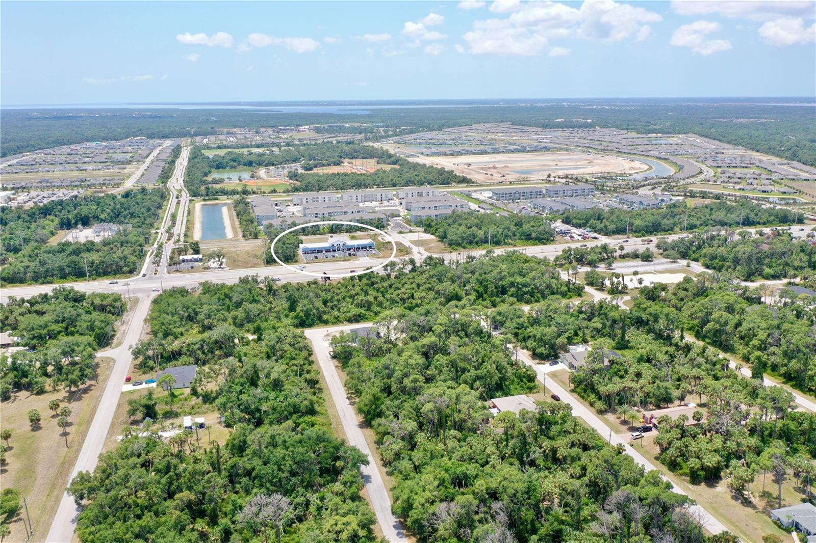 675 TAMIAMI TRL, PORT CHARLOTTE, FL, 33953