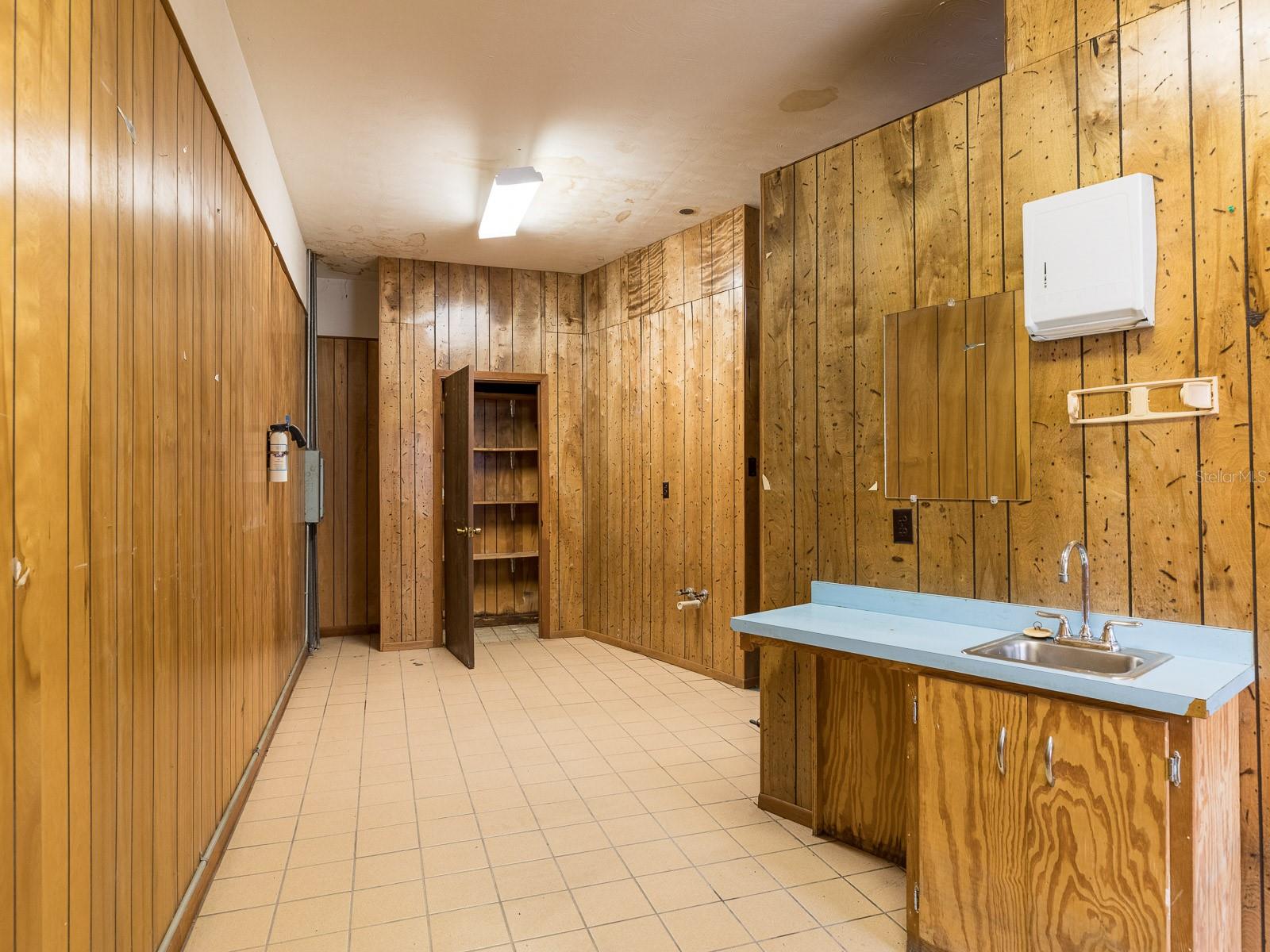1204 HISTORIC GOLDSBORO BLVD, SANFORD, FL, 32771