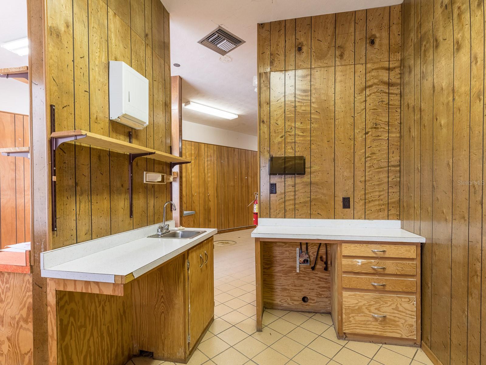 1204 HISTORIC GOLDSBORO BLVD, SANFORD, FL, 32771