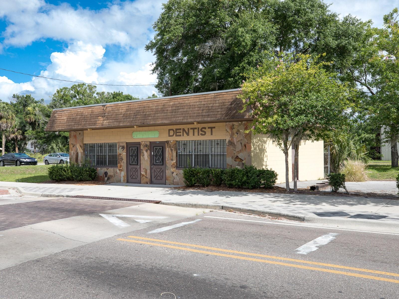 1204 HISTORIC GOLDSBORO BLVD, SANFORD, FL, 32771