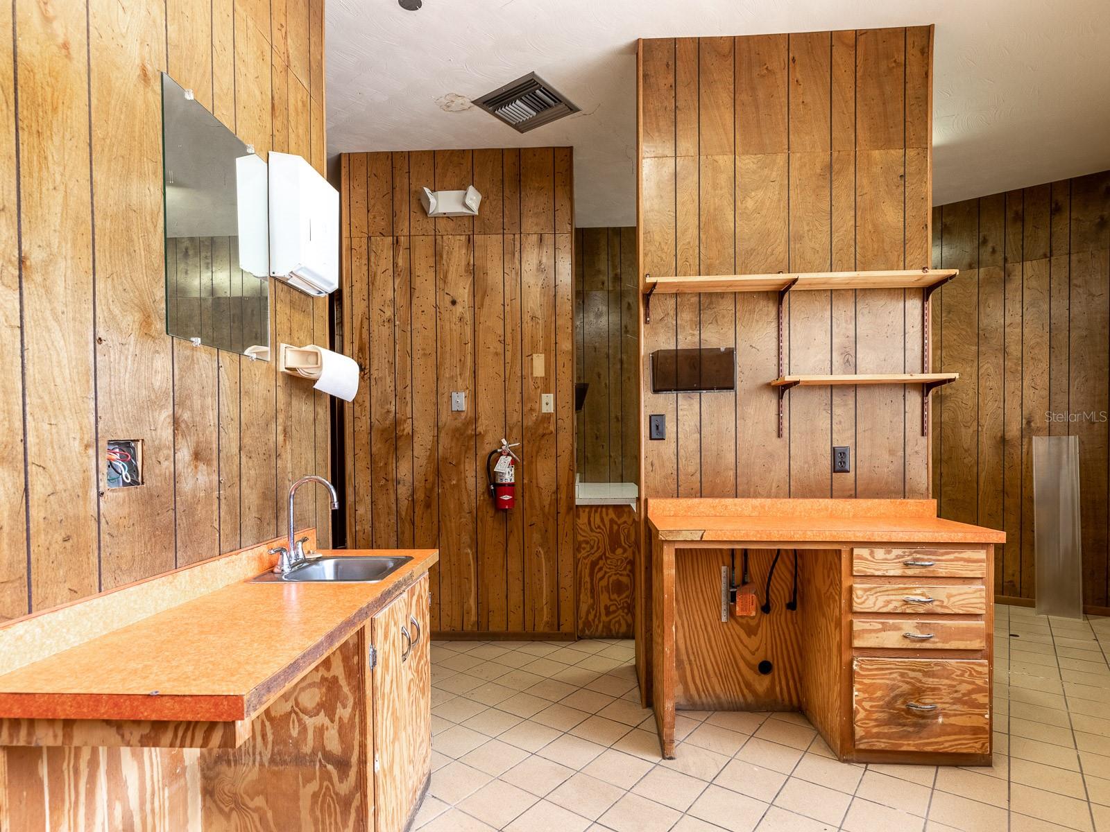 1204 HISTORIC GOLDSBORO BLVD, SANFORD, FL, 32771