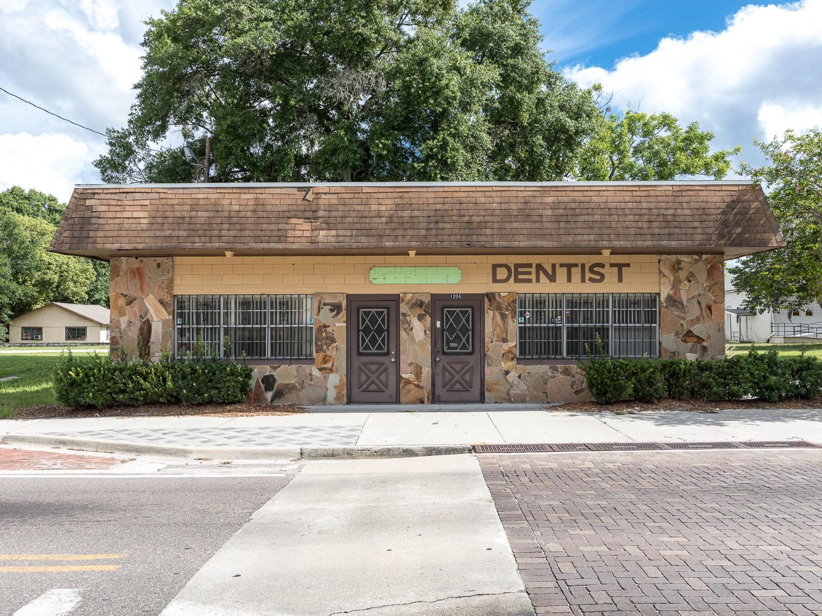 1204 HISTORIC GOLDSBORO BLVD, SANFORD, FL, 32771