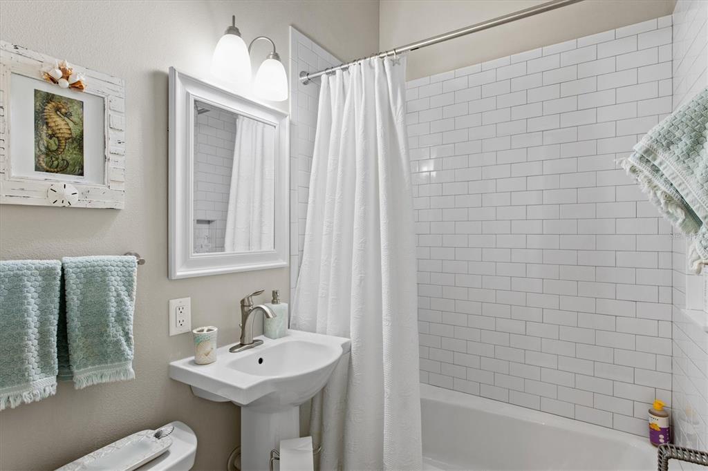 1905 TULIP DR, SARASOTA, FL, 34239