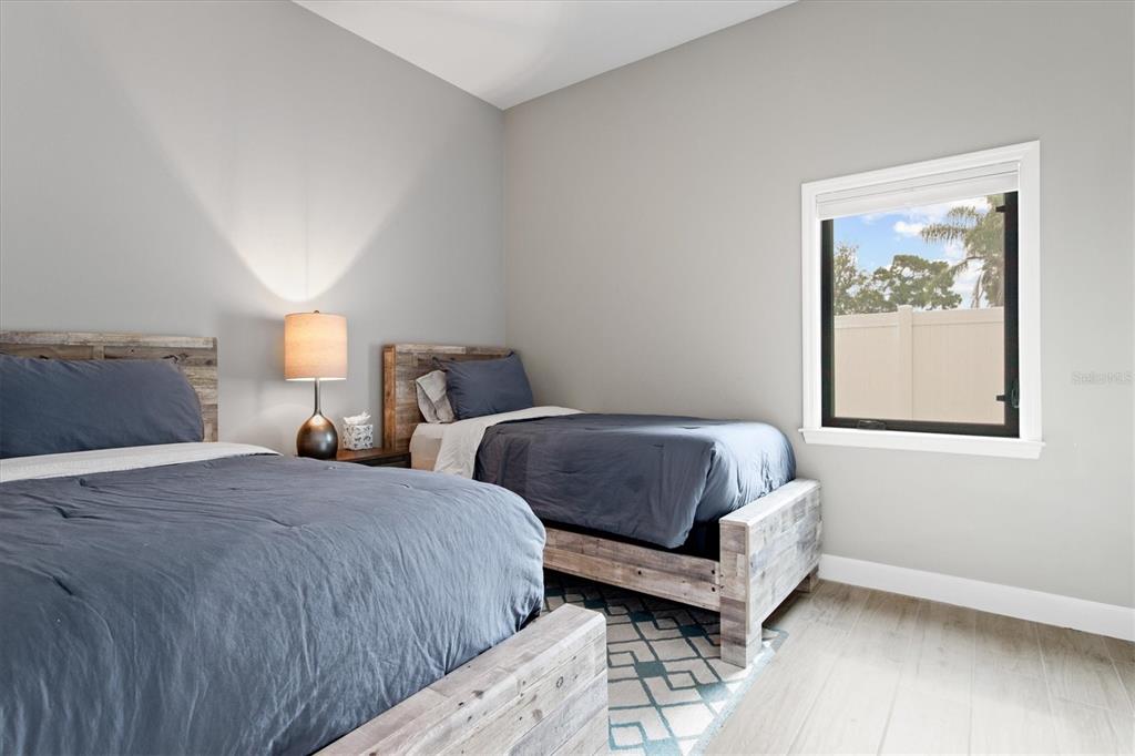 1905 TULIP DR, SARASOTA, FL, 34239