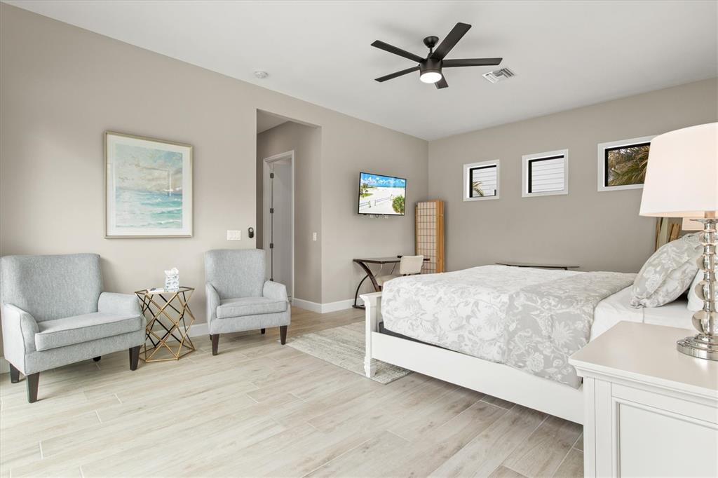 1905 TULIP DR, SARASOTA, FL, 34239