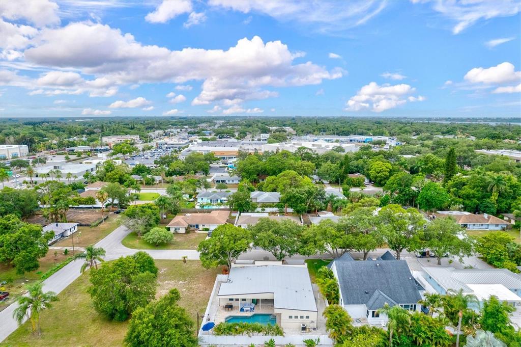 1905 TULIP DR, SARASOTA, FL, 34239