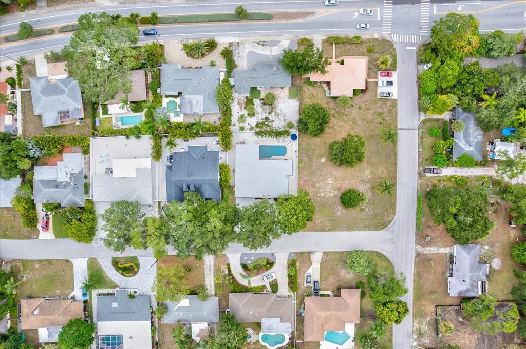 1905 TULIP DR, SARASOTA, FL, 34239