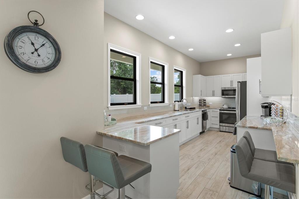 1905 TULIP DR, SARASOTA, FL, 34239