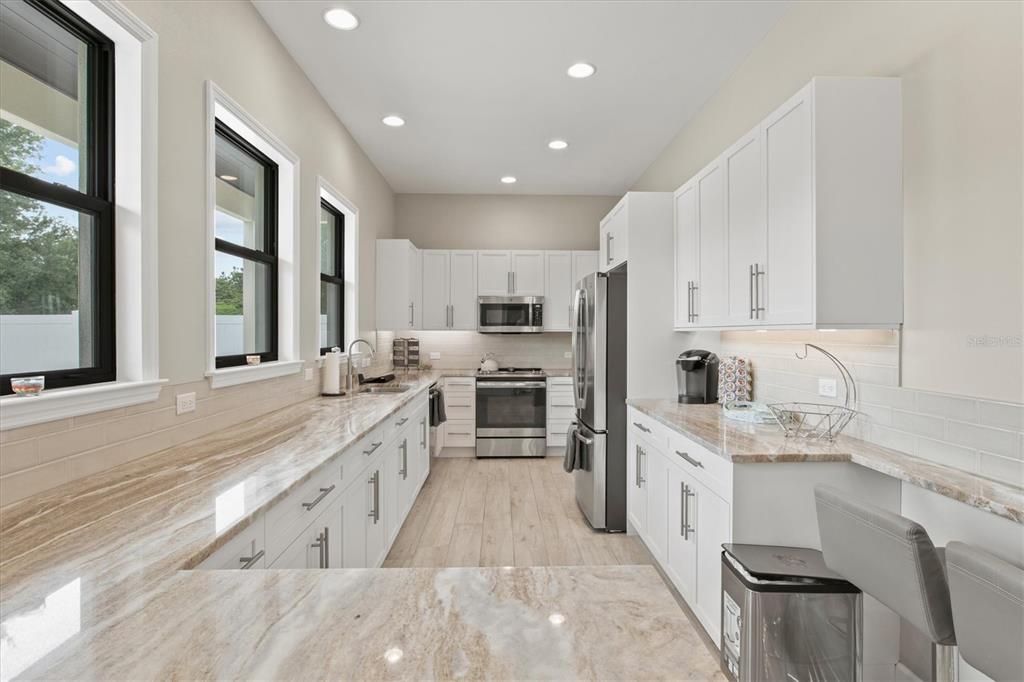 1905 TULIP DR, SARASOTA, FL, 34239