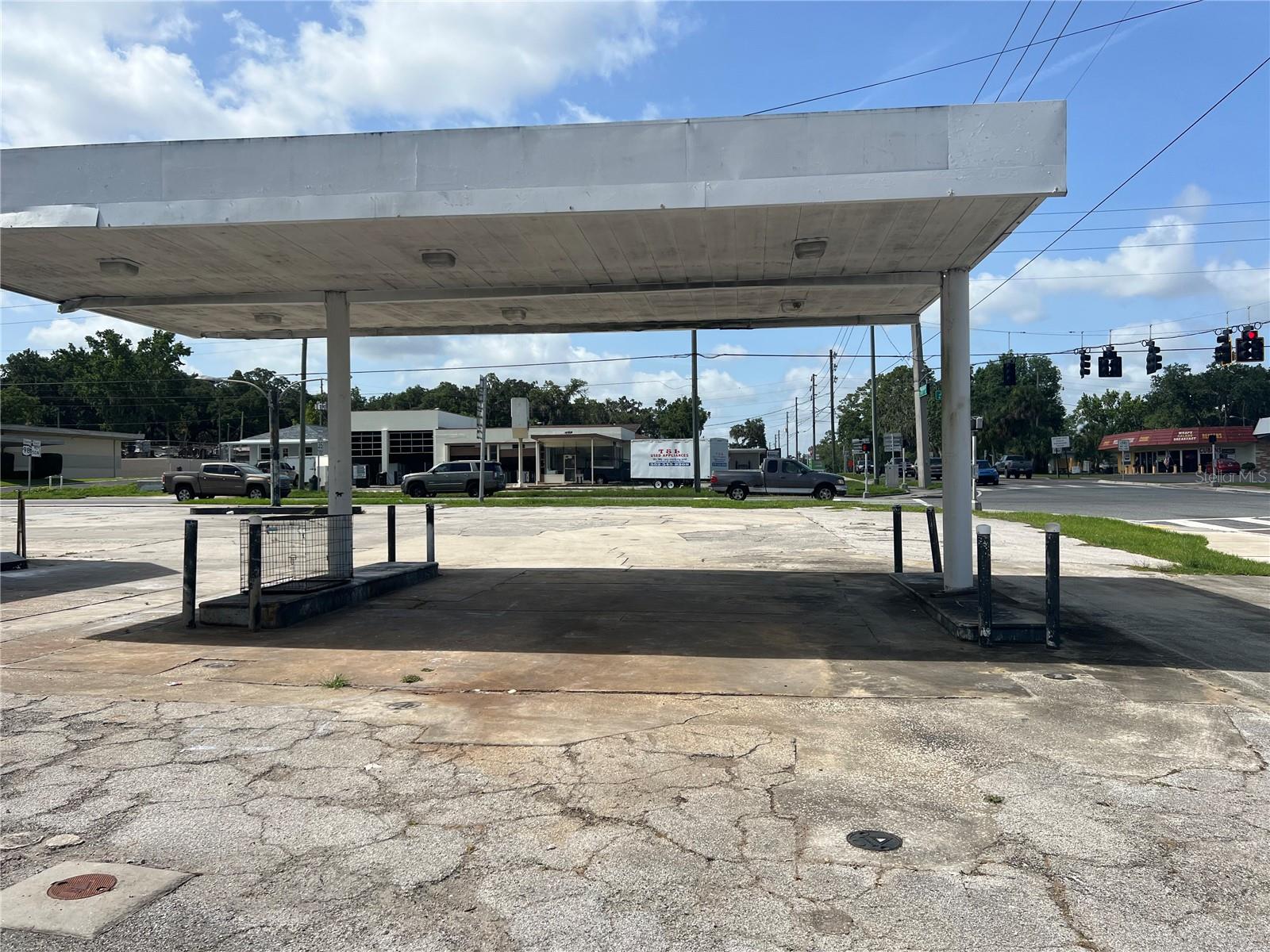 100 PONCE DE LEON BLVD, BROOKSVILLE, FL, 34601