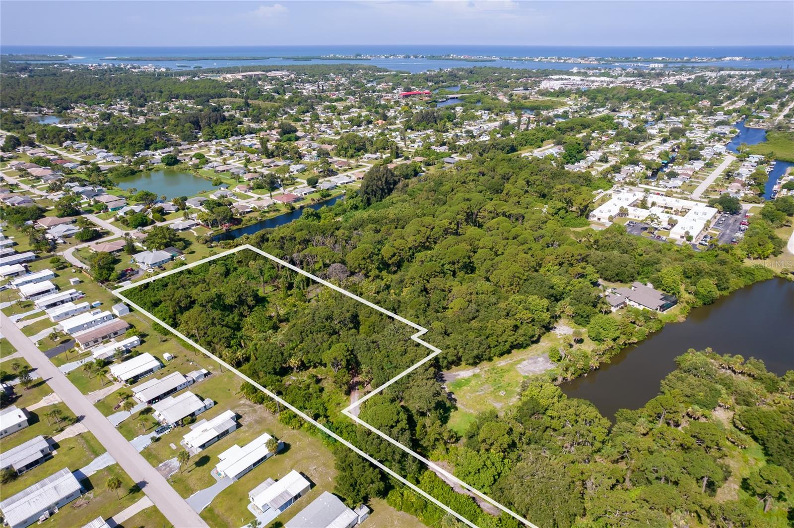 1139 DRURY LN, ENGLEWOOD, FL, 34224