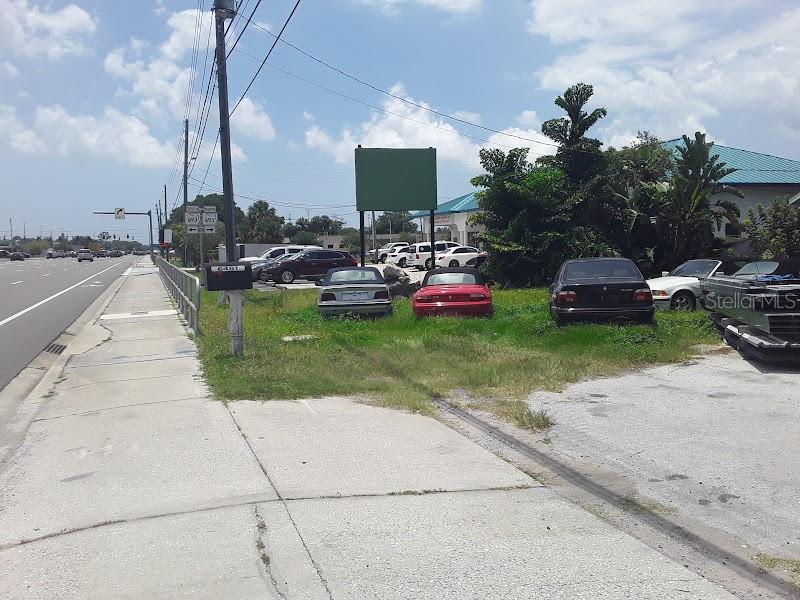 6481 ULMERTON RD, LARGO, FL, 33771