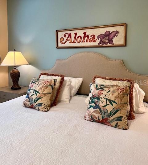 9611 CASTLE POINT DR #916, SARASOTA, FL, 34238