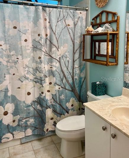 9611 CASTLE POINT DR #916, SARASOTA, FL, 34238