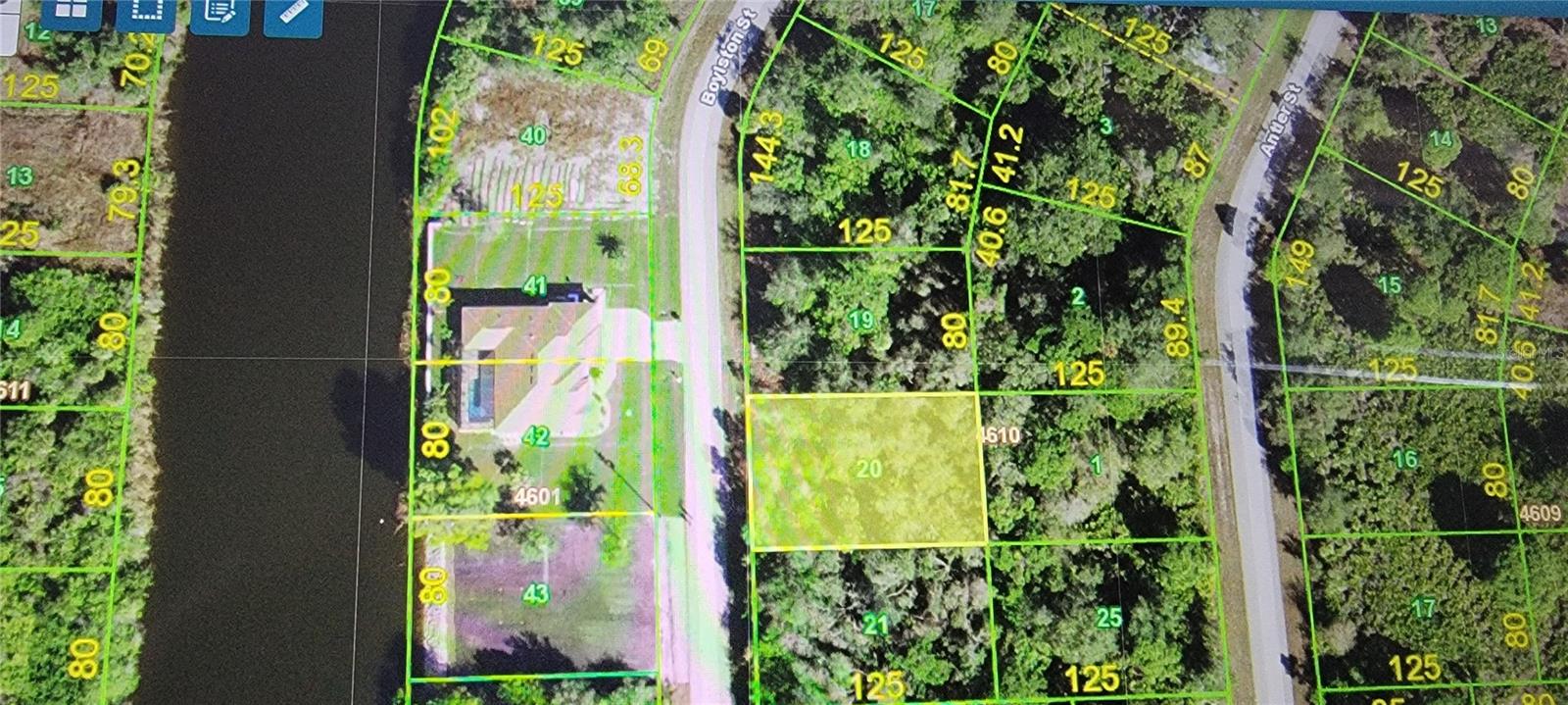 10038 BOYLSTON ST, PORT CHARLOTTE, FL, 33981