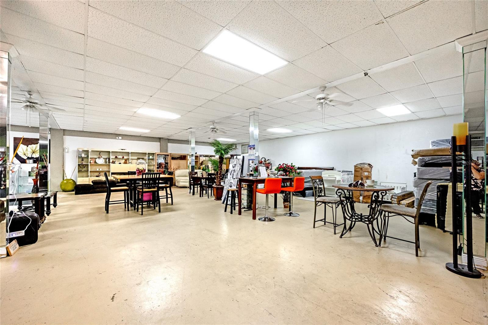 923 DR MARTIN LUTHER KING JR ST S, ST PETERSBURG, FL, 33705