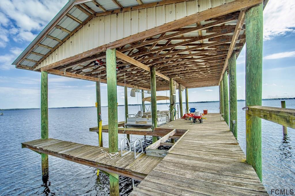 246 CRYSTAL COVE DR, PALATKA, FL, 32177