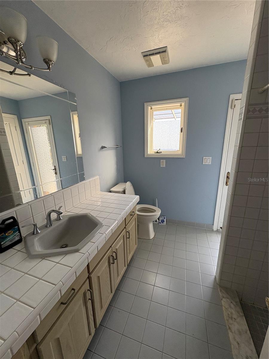 246 CRYSTAL COVE DR, PALATKA, FL, 32177
