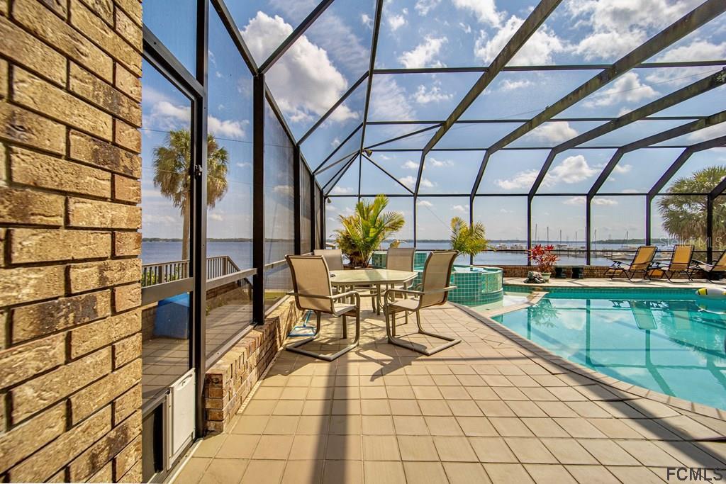 246 CRYSTAL COVE DR, PALATKA, FL, 32177