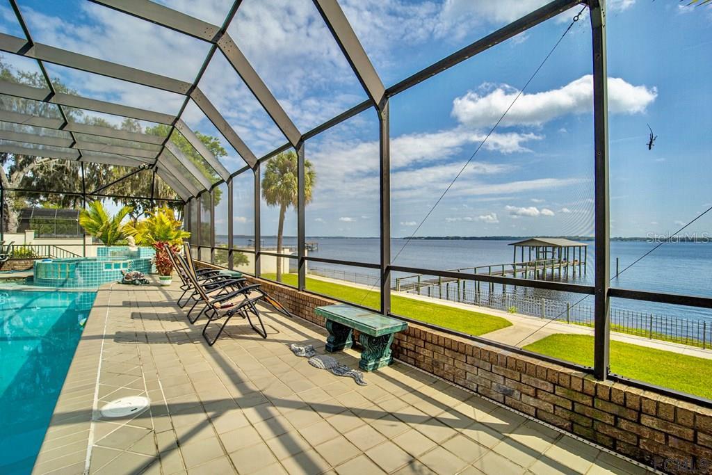 246 CRYSTAL COVE DR, PALATKA, FL, 32177